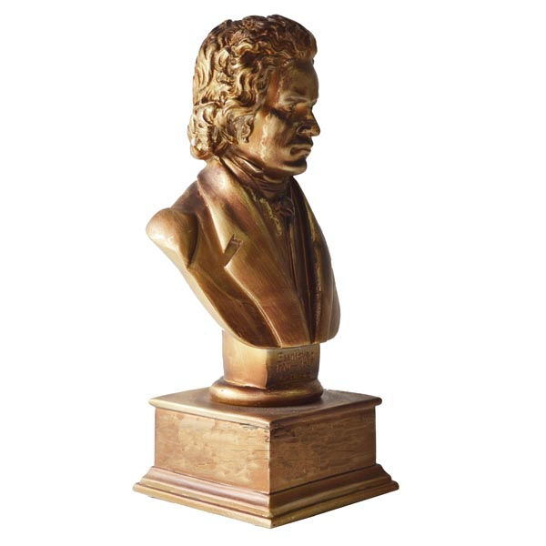 Tượng Nhạc Sĩ Beethoven