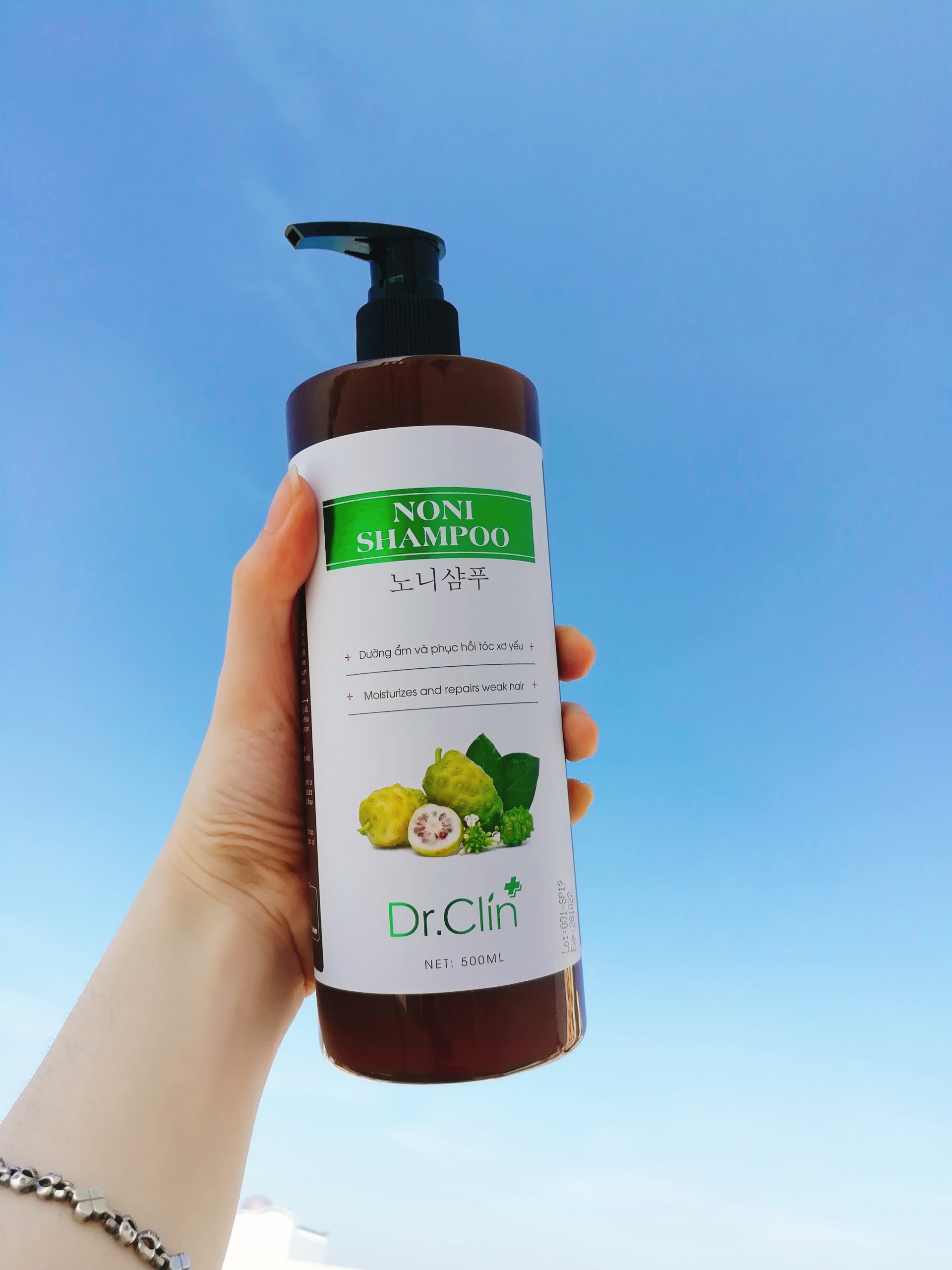 [HCM]Dầu Gội Tinh Chất Trái Nhàu Noni Shampoo 노니샴푸 (3 in 1)