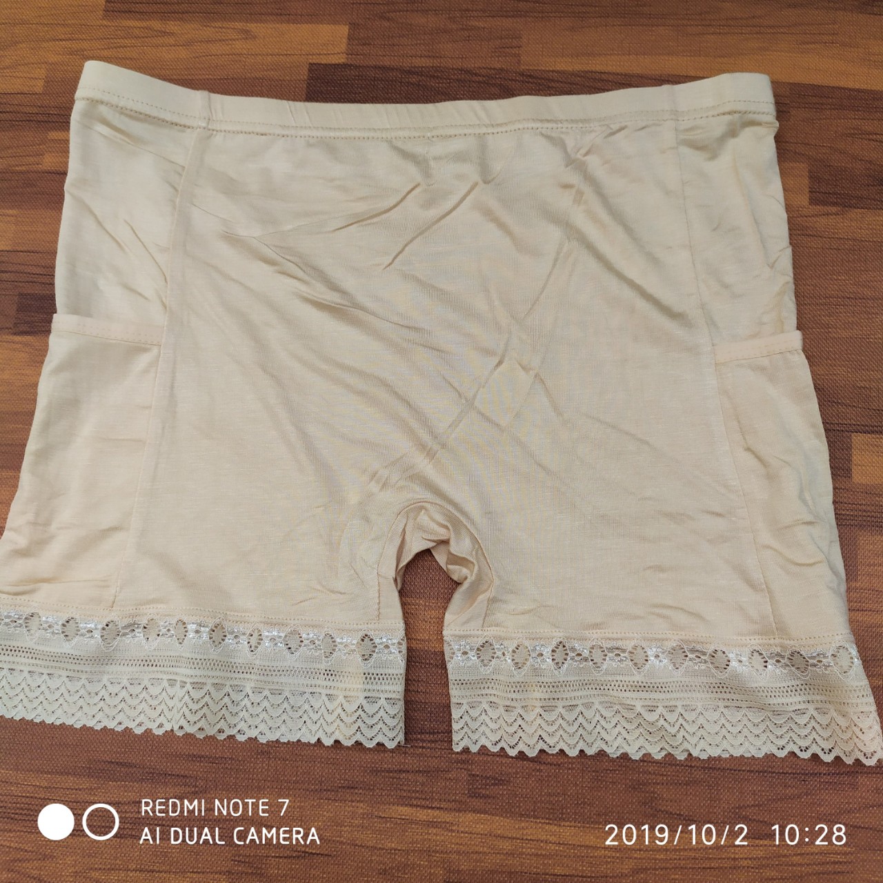 Quần đùi cotton mặc trong váy có túi