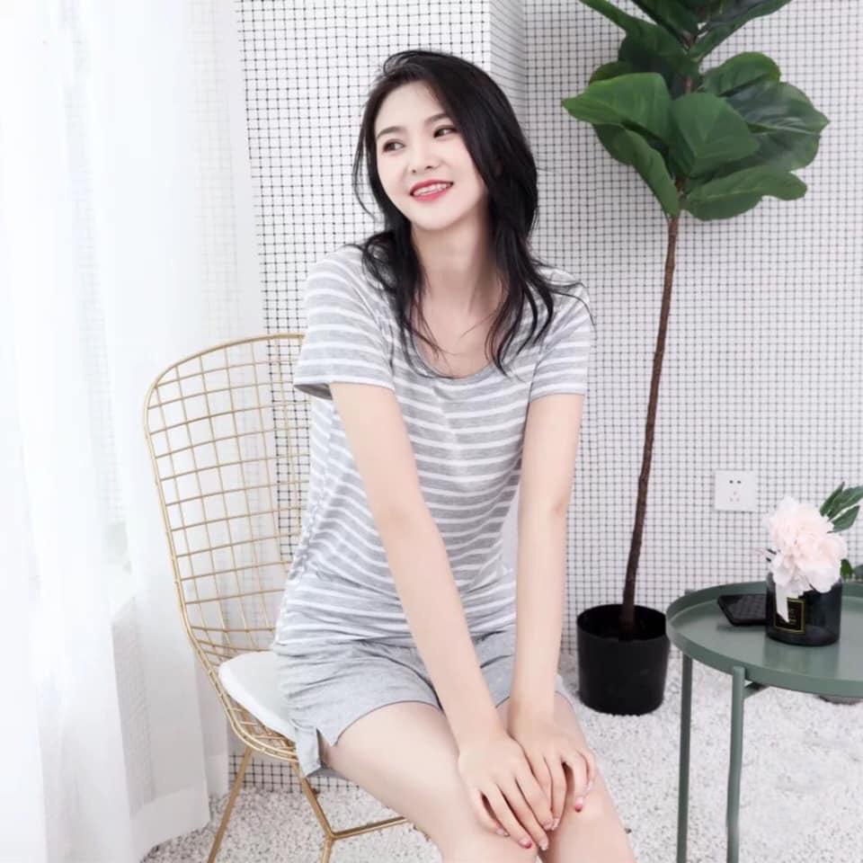 đồ ngủ nữ, đồ bộ, áo thun cổ tròn kẻ sọc và quần short thời trang, đi dạo phố, mặc ở nhà, chất liệu thoải mái, thoáng mát