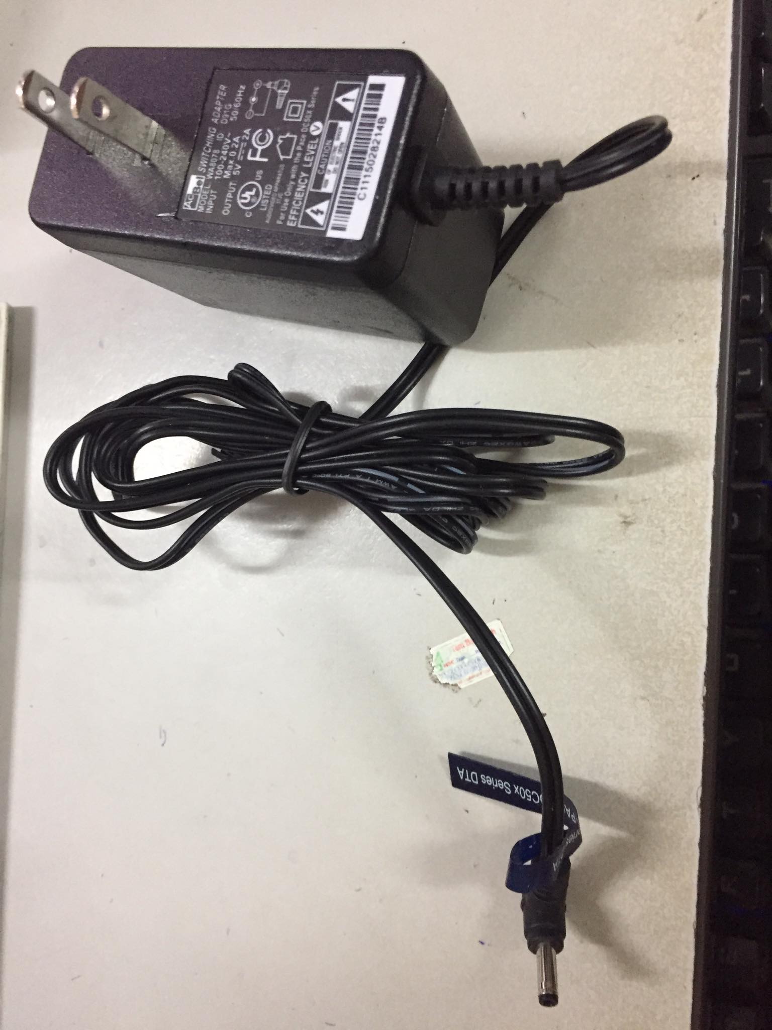 nguồn 5V- 2A chân nhỏ (cho camera wifi yoose, siepem)