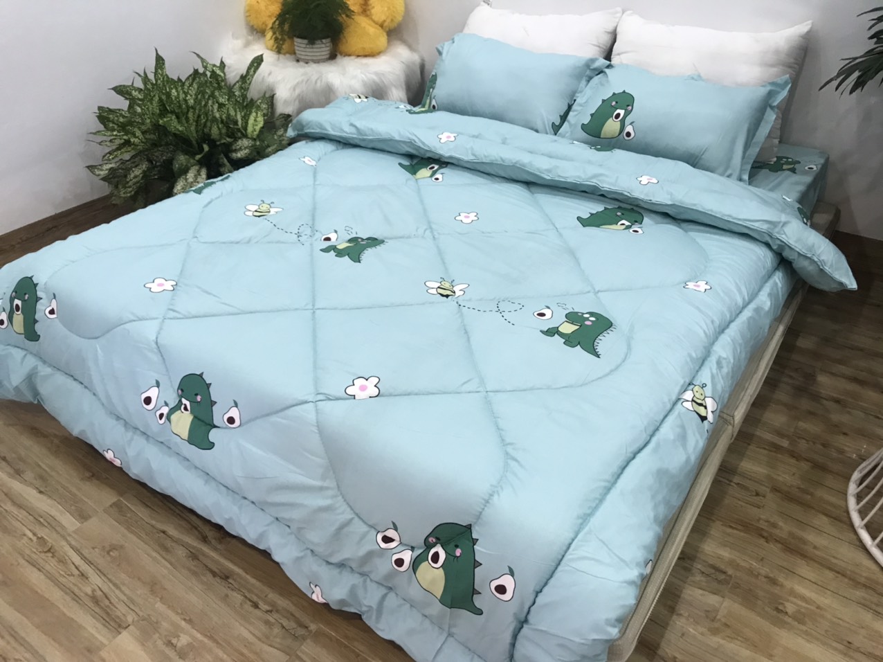 Chăn phao siêu nhẹ cực ấm 1m8x2m mẫu hello kitty