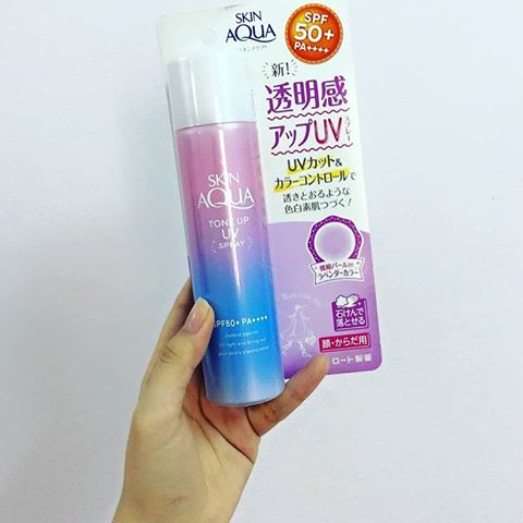 Xịt chống nắng Skin Aqua Nhật Bản