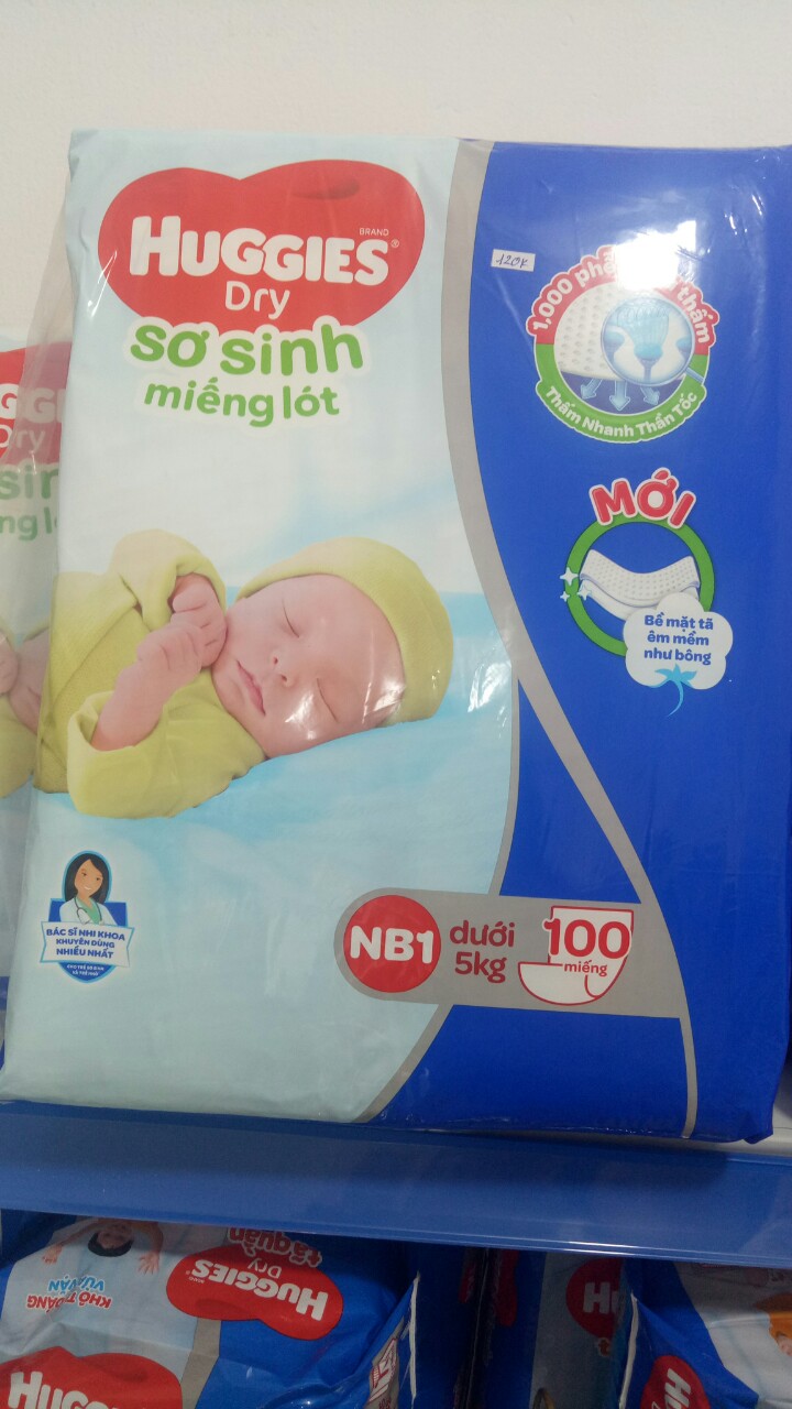 [HCM]Miếng lót Sơ Sinh Huggies - NB2-60 miếng