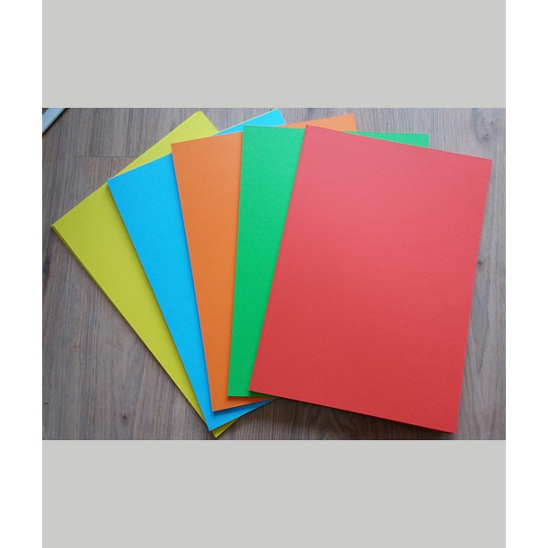 100 Tờ giấy bìa A4 màu đỏ