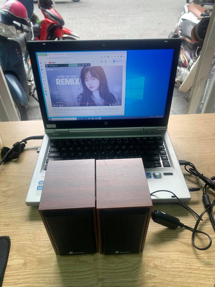Loa giả gỗ mini M22