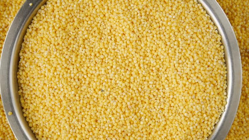 Hạt Kê Vàng 1Kg - không - vỏ sạch cho yến hót, vẹt....