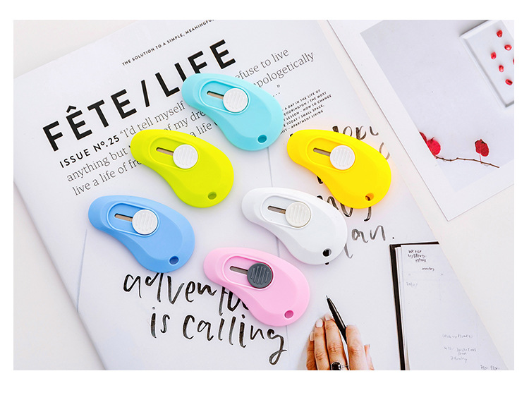 [HCM]Dao Rọc Giấy Mini Bỏ Túi