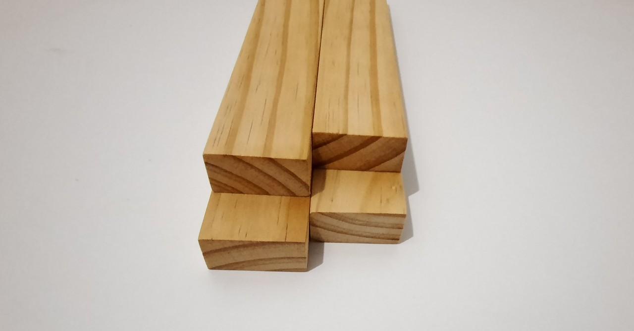 Bộ 4 thanh gỗ 3,5cm x 5cm dài 30cm.