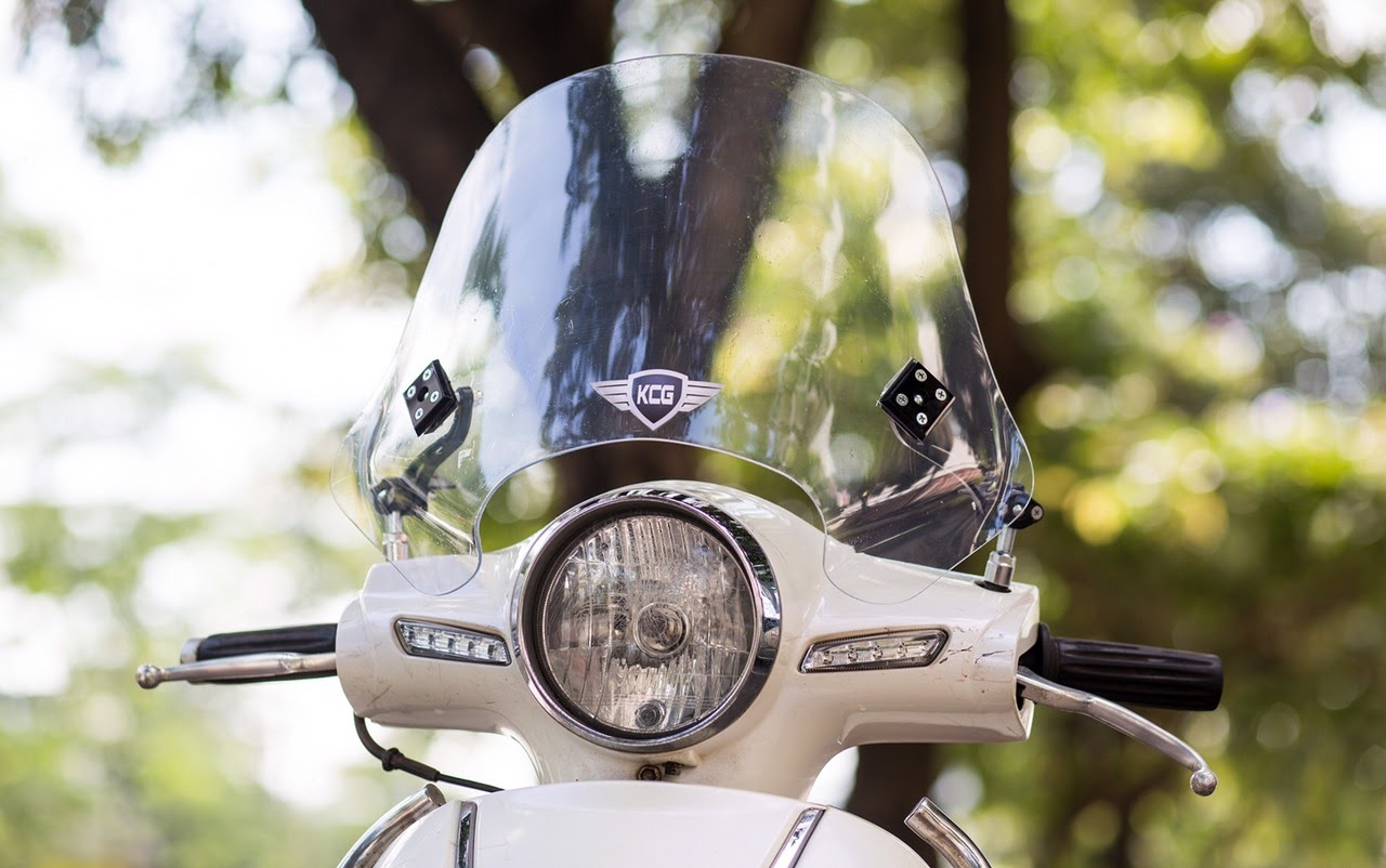 Kính Chắn Gió Xe ATTILA - KC500AT