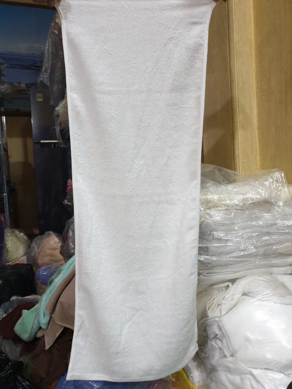 Khăn lau đầu trắng khách sạn 34x85 cm