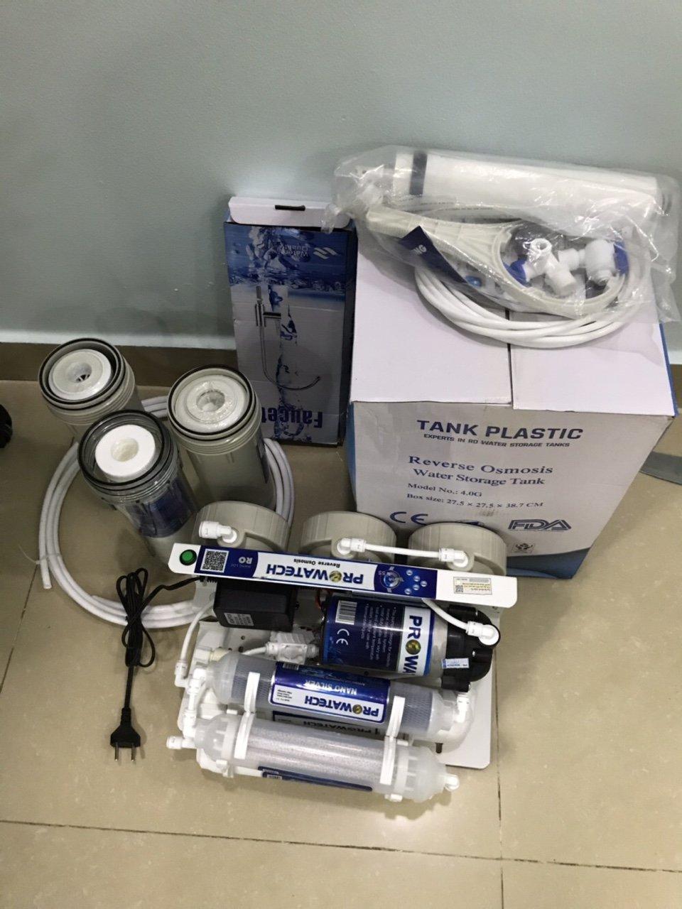 Máy lọc nước RO lắp âm chậu rửa chén 7 cấp