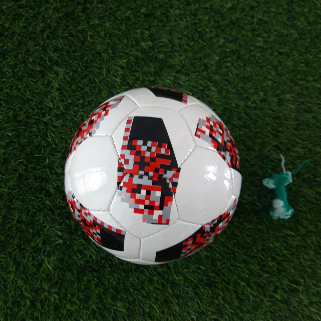 SIÊU PHẨM BÓNG ĐÁ SỐ 4 WORLD CUP DA CAO CẤP(TẶNG TÚI LƯỚI+KIM BƠM + 2 ĐÔI TẤT)