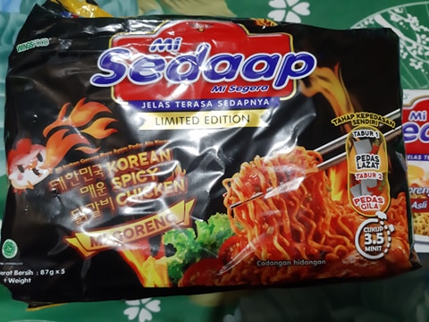Mì trộn ăn liền Malaysia hiệu Sedaap