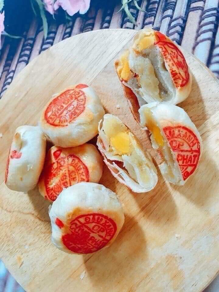 BÁNH PÍA CÔNG PHÁT MINI TRỨNG MUỐI 10 cái (khoai môn sầu riêng + đậu xanh sầu riêng)