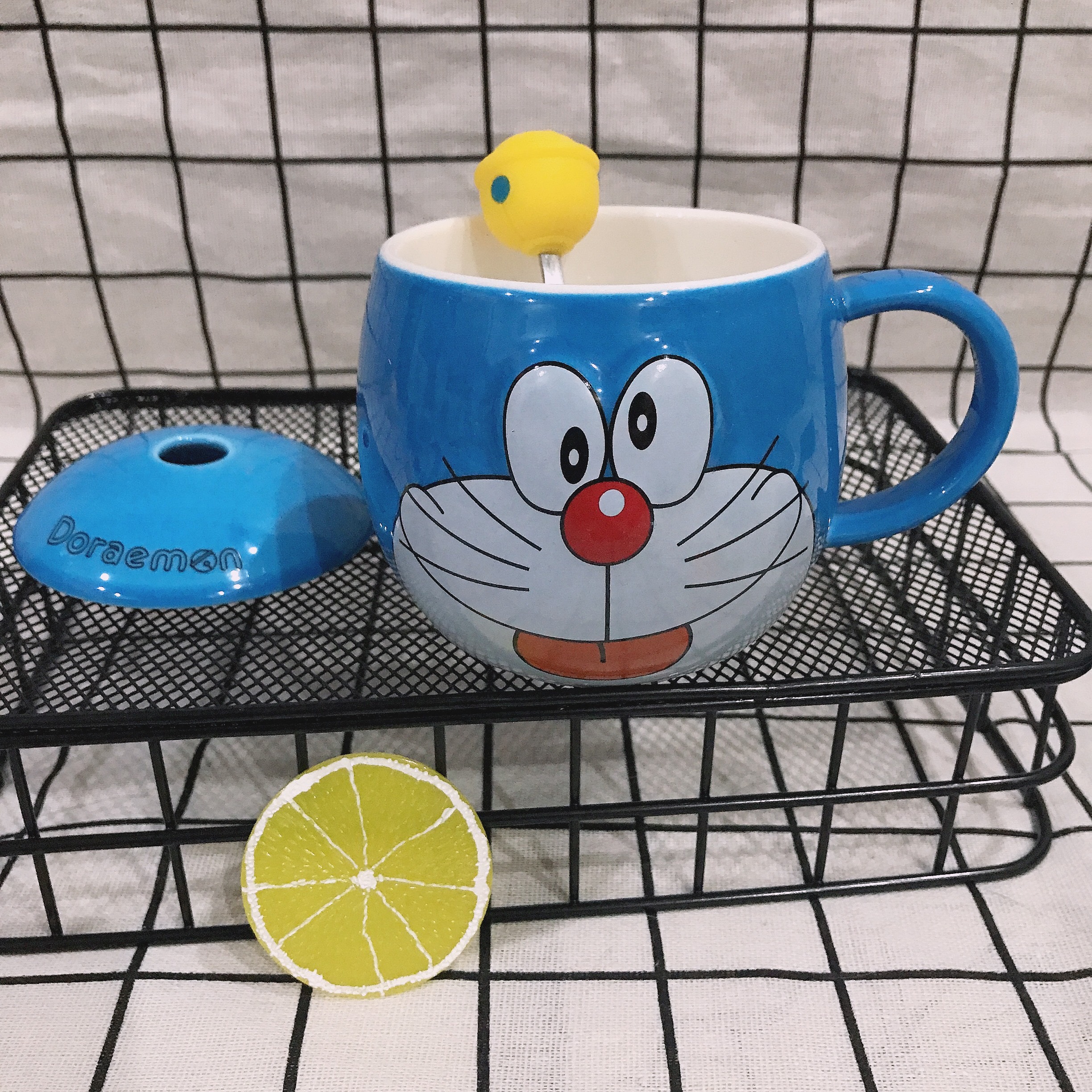 Cốc Gốm Sứ 350ML Kèm Thìa Hình Chuông Doremon Doraemon