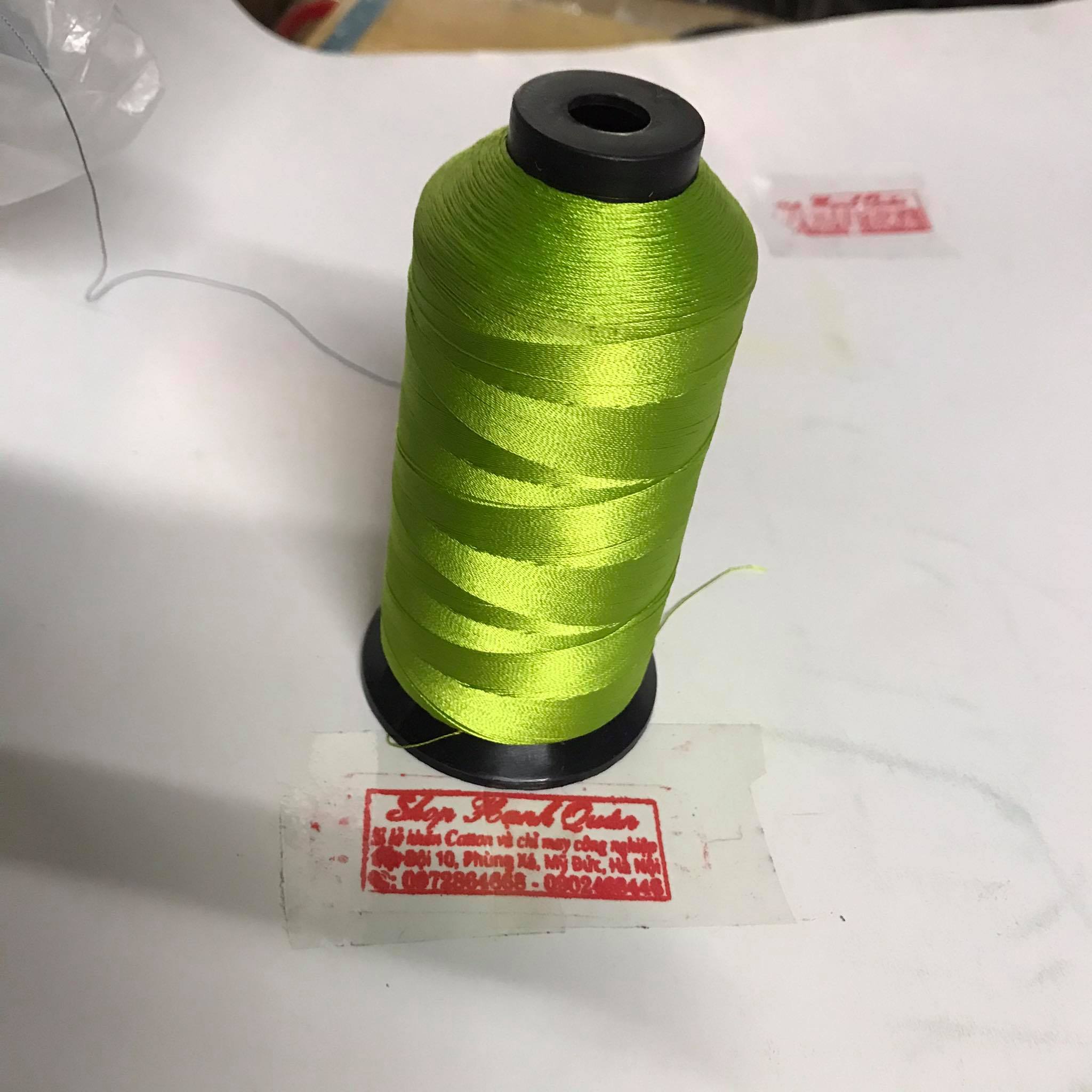 Set 2 cuộn Chỉ dù nylon mỗi cuộn dài 2000met ( sợi chỉ 0,2 - 0,3mm)