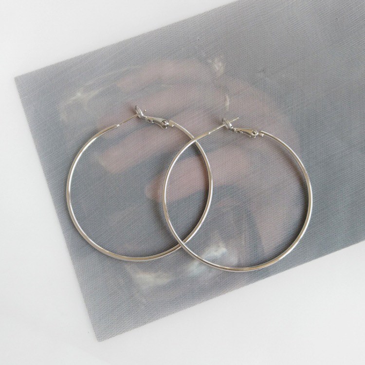 Khoen tròn hoop earrings 6cm chuôi bạc s925 (màu vàng & bạc)