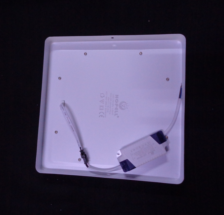 Đèn led ốp trần 24w vuông 2 màu 3 chế độ