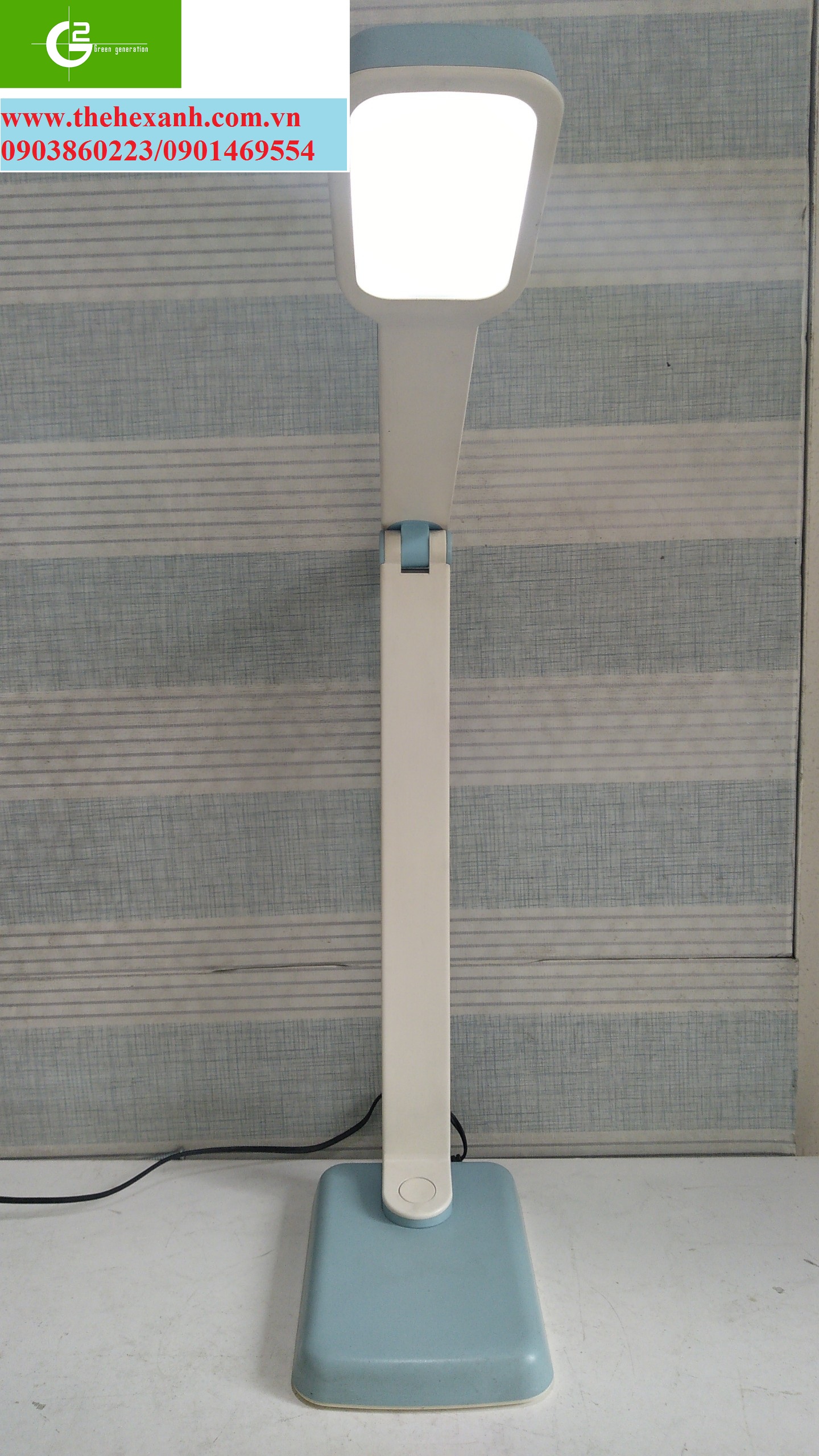 [HCM]ĐÈN LED ĐỂ BÀN – PHILIPS 71662 SPADE BLUE