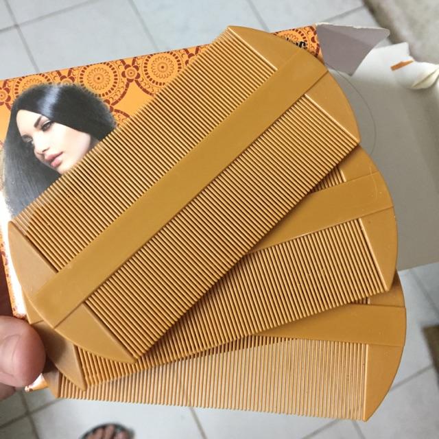 Lược dày chải chấy - chí bằng nhựa