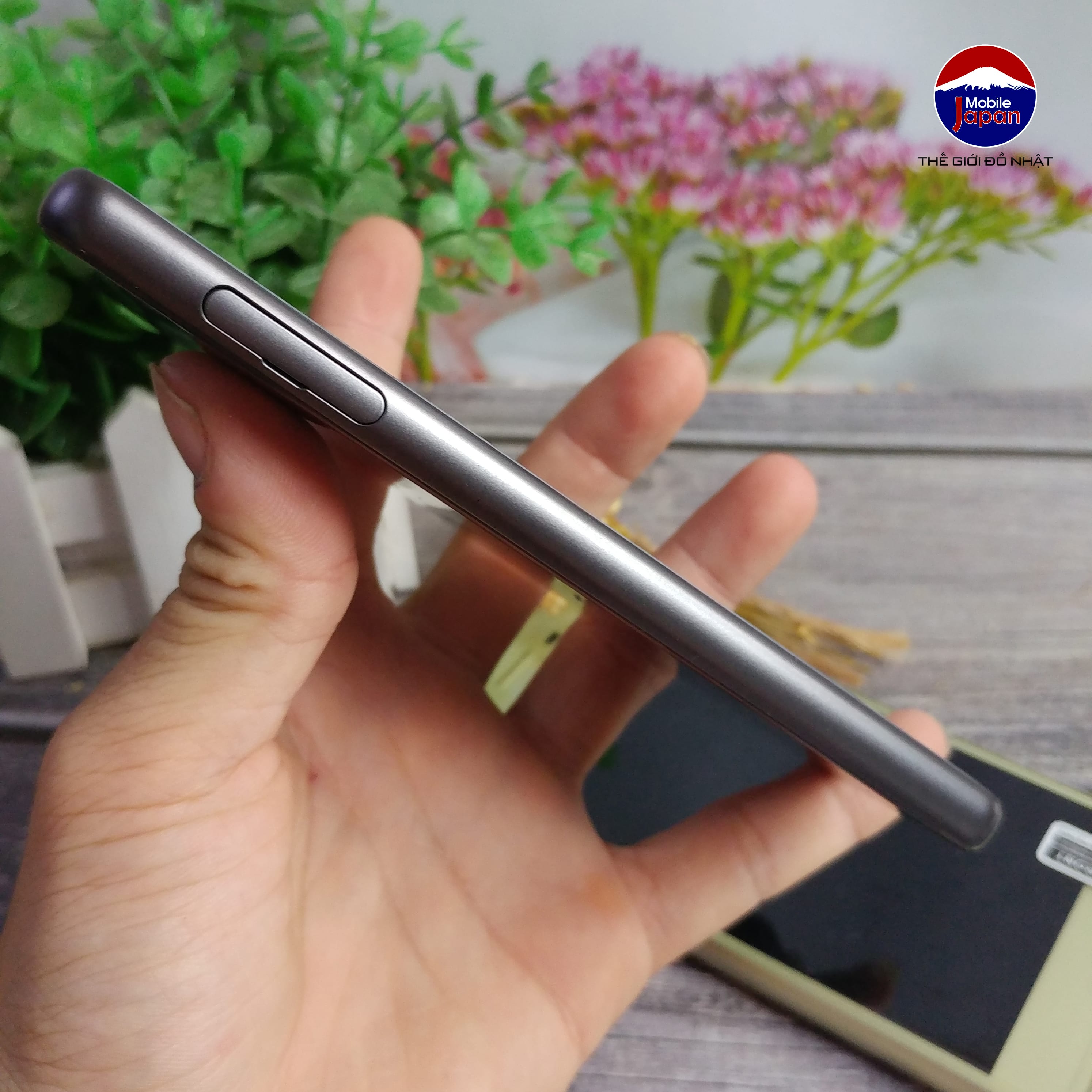 Điện thoại sony x performance -chip 820, vân tay một chạm, liên quân siêu mượt