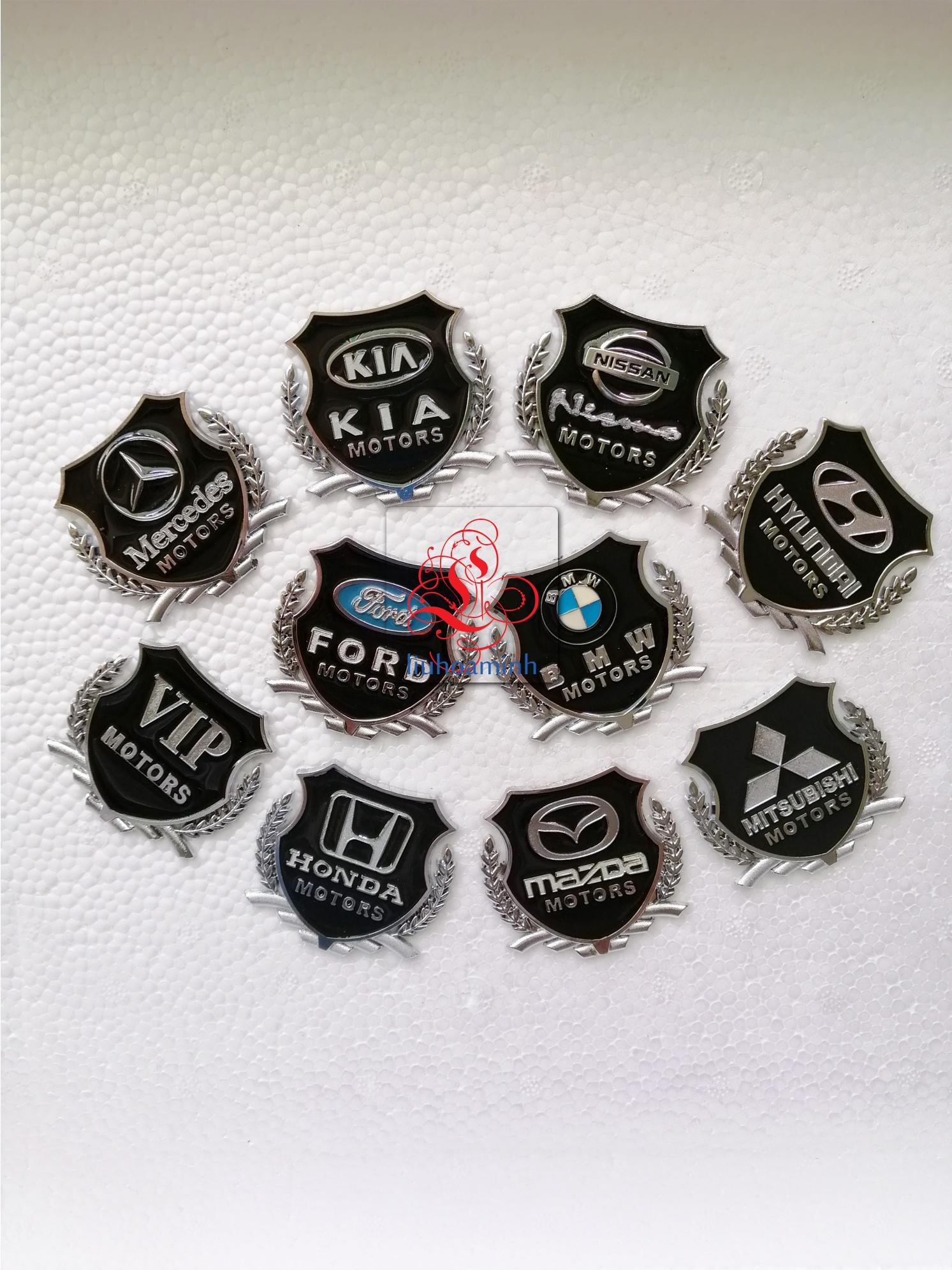 Logo bông lúa trắng BMW