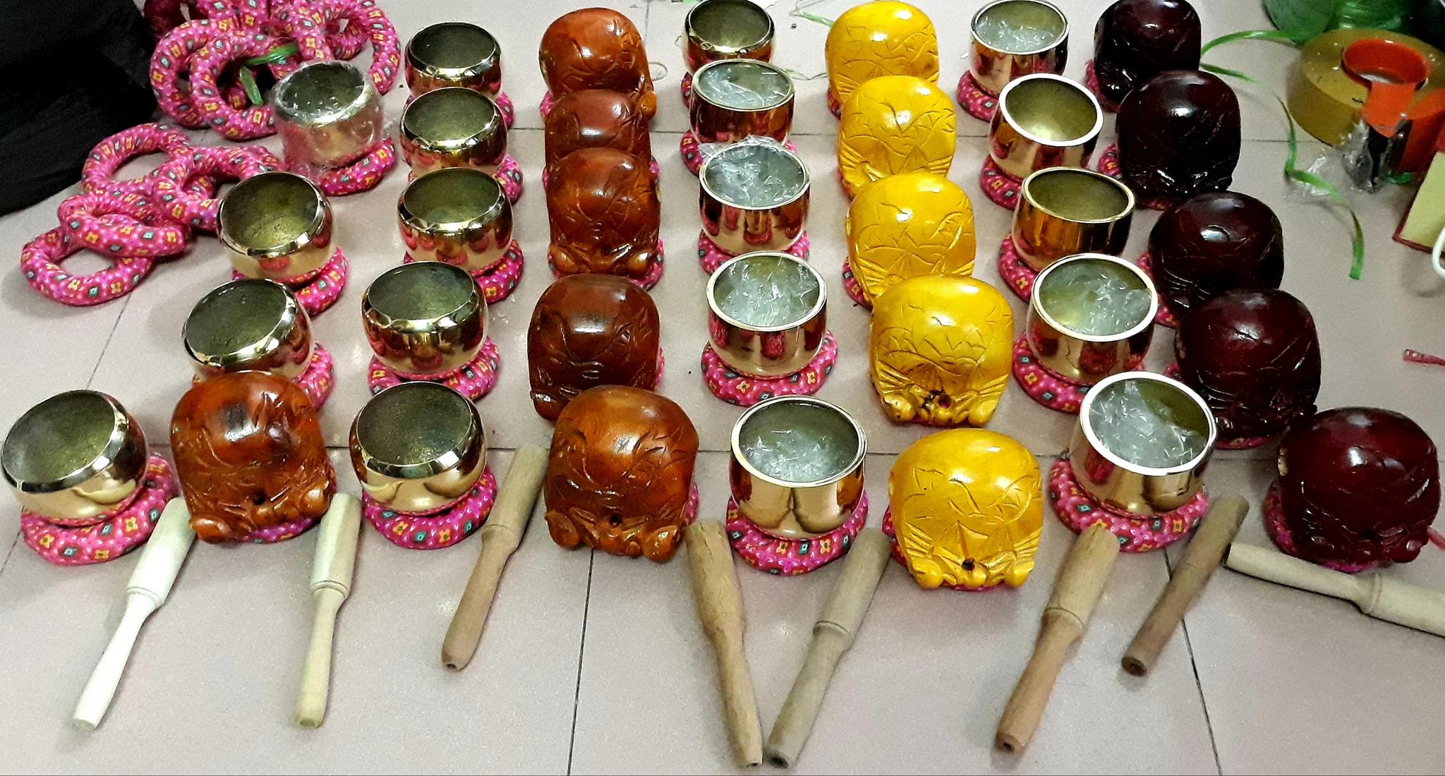 Bộ chuông đồng mõ gỗ mít