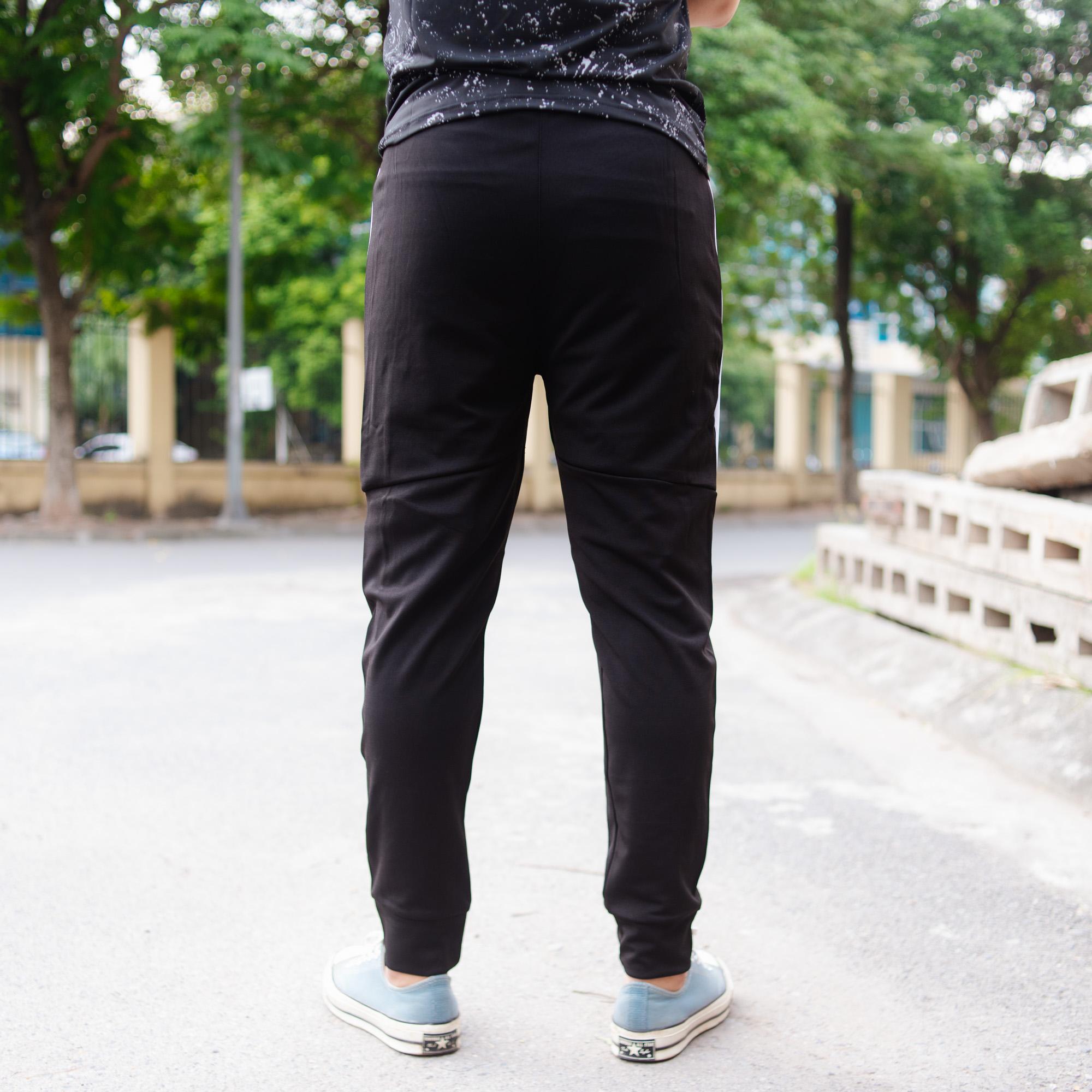 Quần Jogger nam 1 sọc lửng TICTIC139
