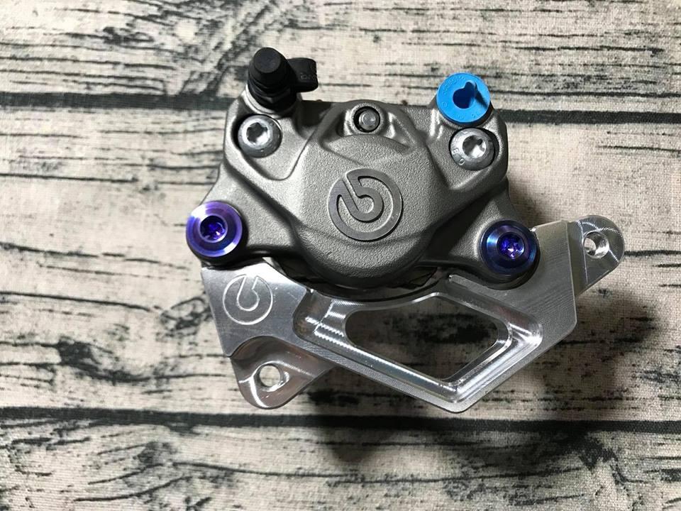 [HCM]Pát heo Brembo cho Suzuki Raider Satria và Winner