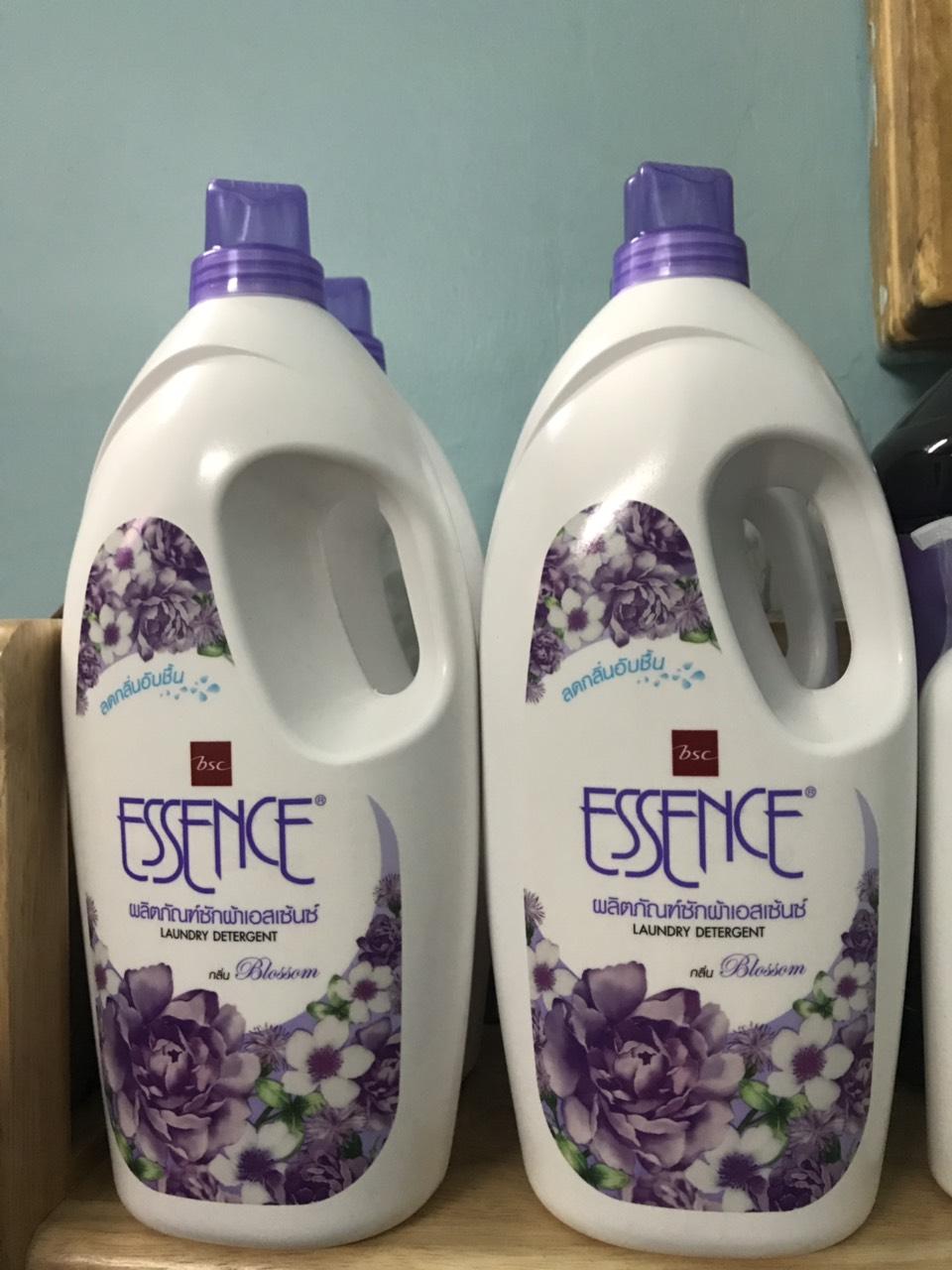 [HCM]nước giặt ESSENCE dạng chai