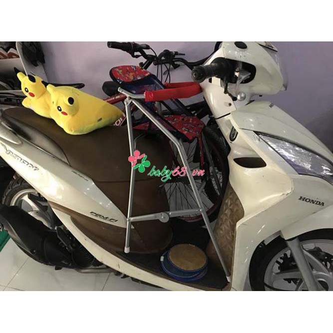 Ghế ngồi xe máy có vòng xếp gọn xe Vision