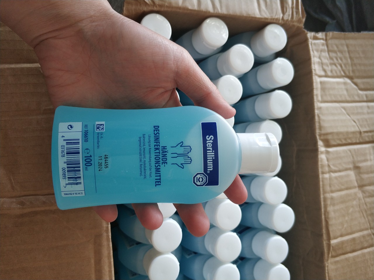 Dung dịch sát khuẩn Sterillium Đức