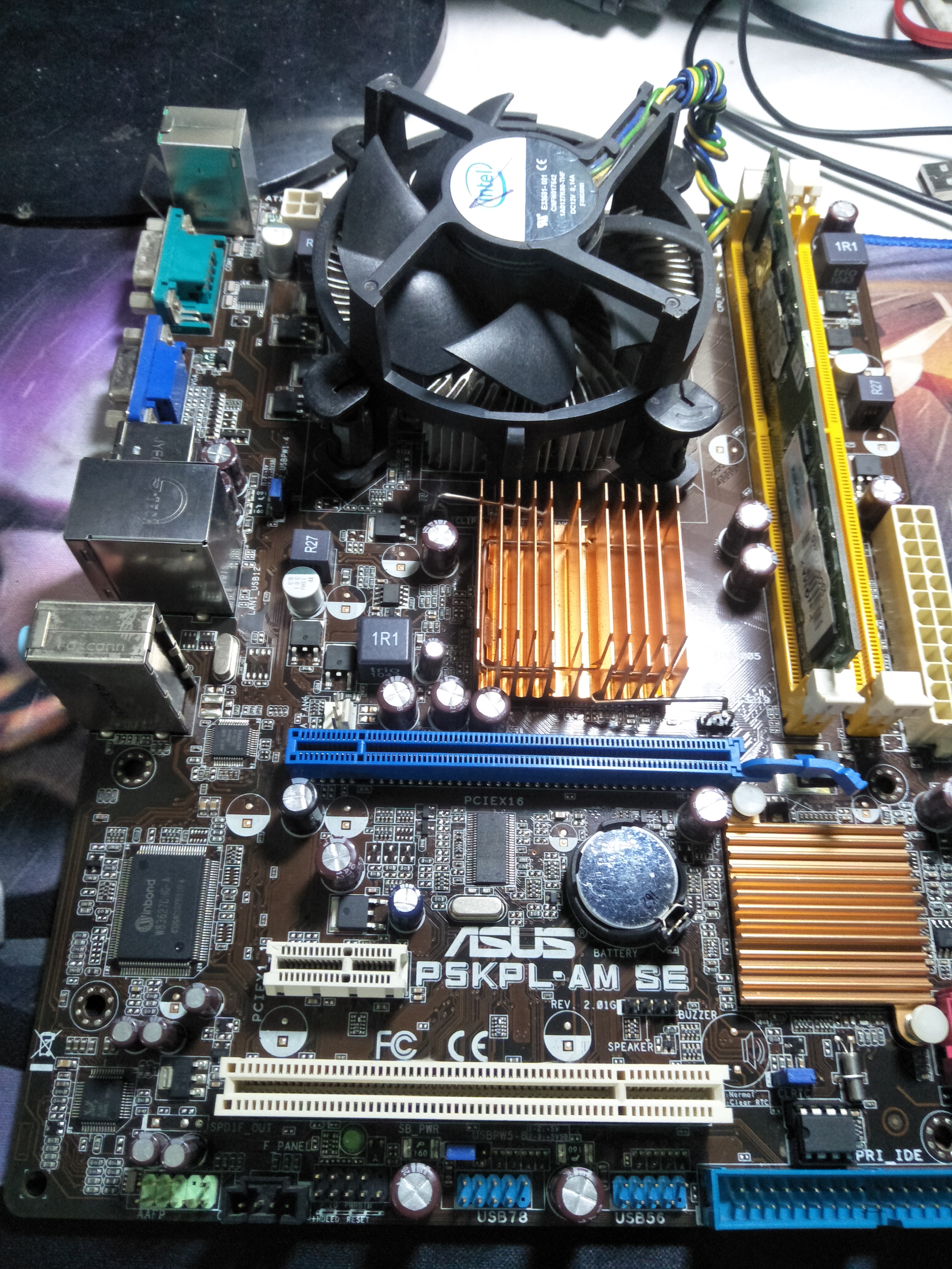 Combo mainboard Chip Ram | Giga, Asus G41 , E 7500, Ram 4G sáng đẹp