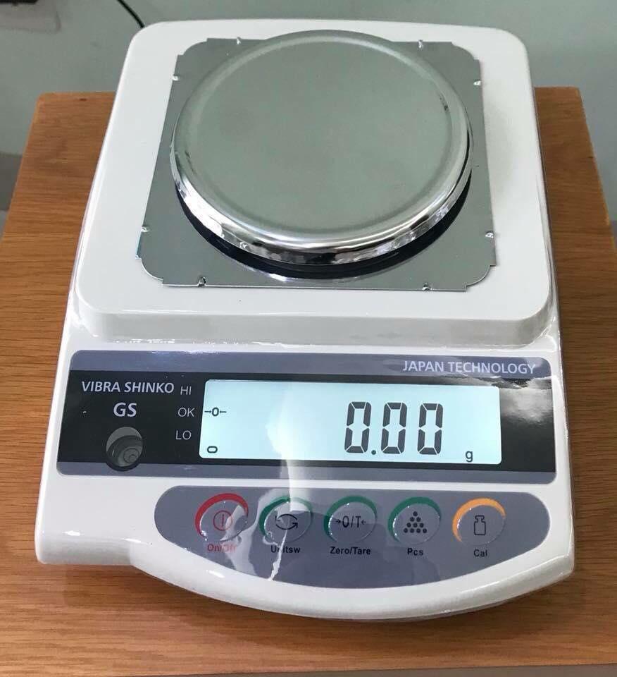 Cân điện tử gs - 620g sai số 0.01g