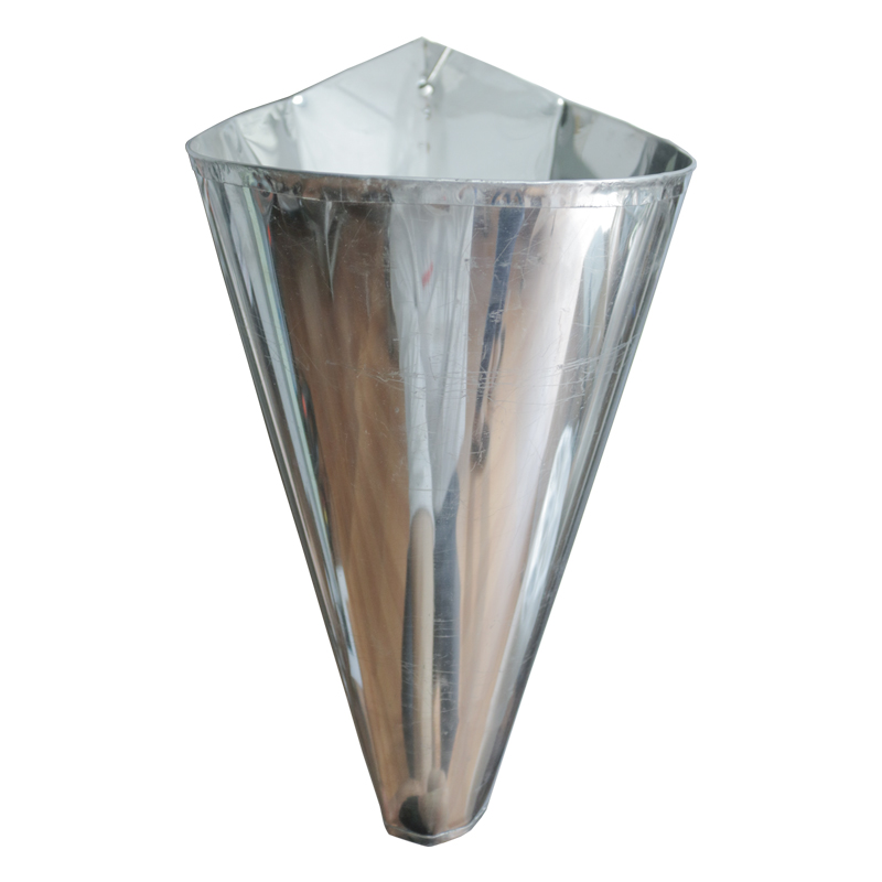 Dụng cụ cắt tiết gà (phễu cắt tiết) NEWSUN,