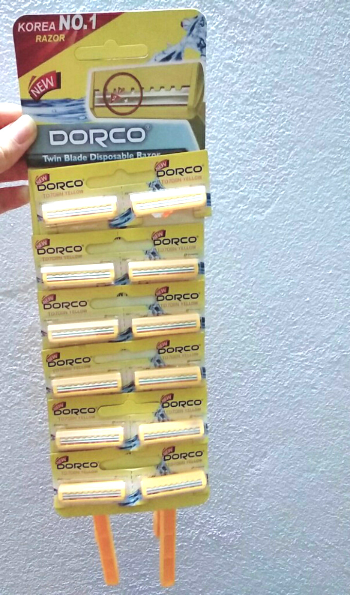 DAO CẠO RÂU 2 LƯỠI DORCO HÀN QUỐC (12 CÁI)