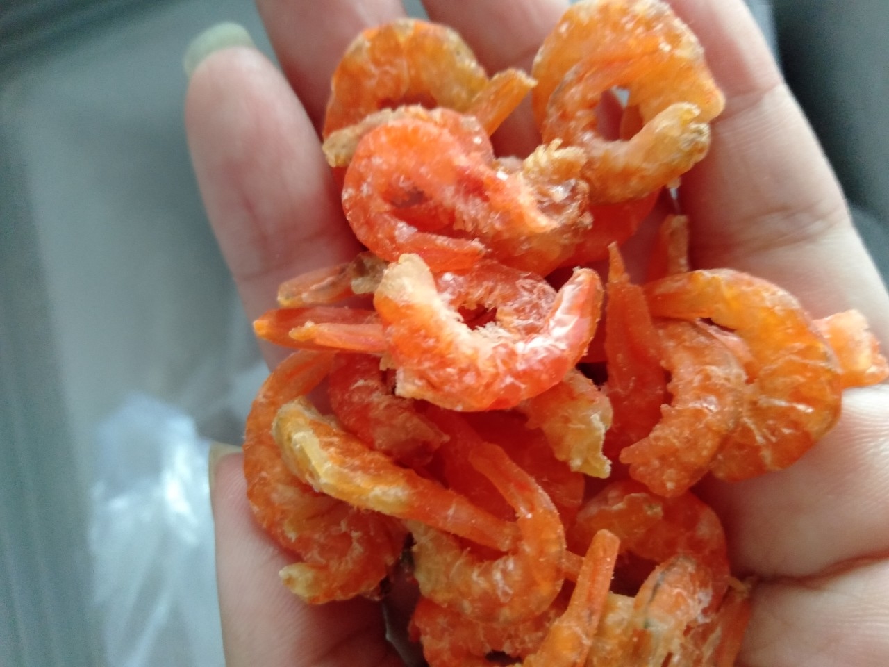 Tôm khô loại 2-3cm/con