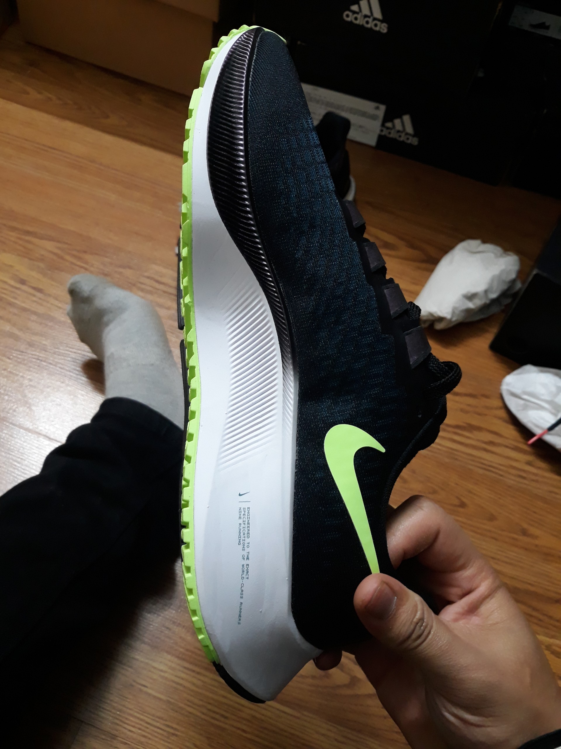 (sale đậm sneaker Nam) Nike Air Zoom Pegasus 37
