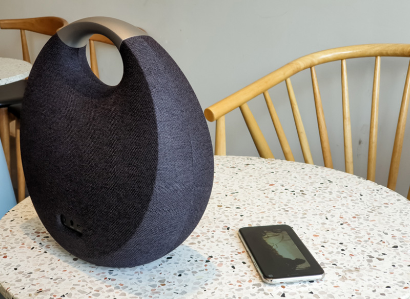 Loa Bluetooth Harman Kardon Onyx Studio 5 Chính Hãng