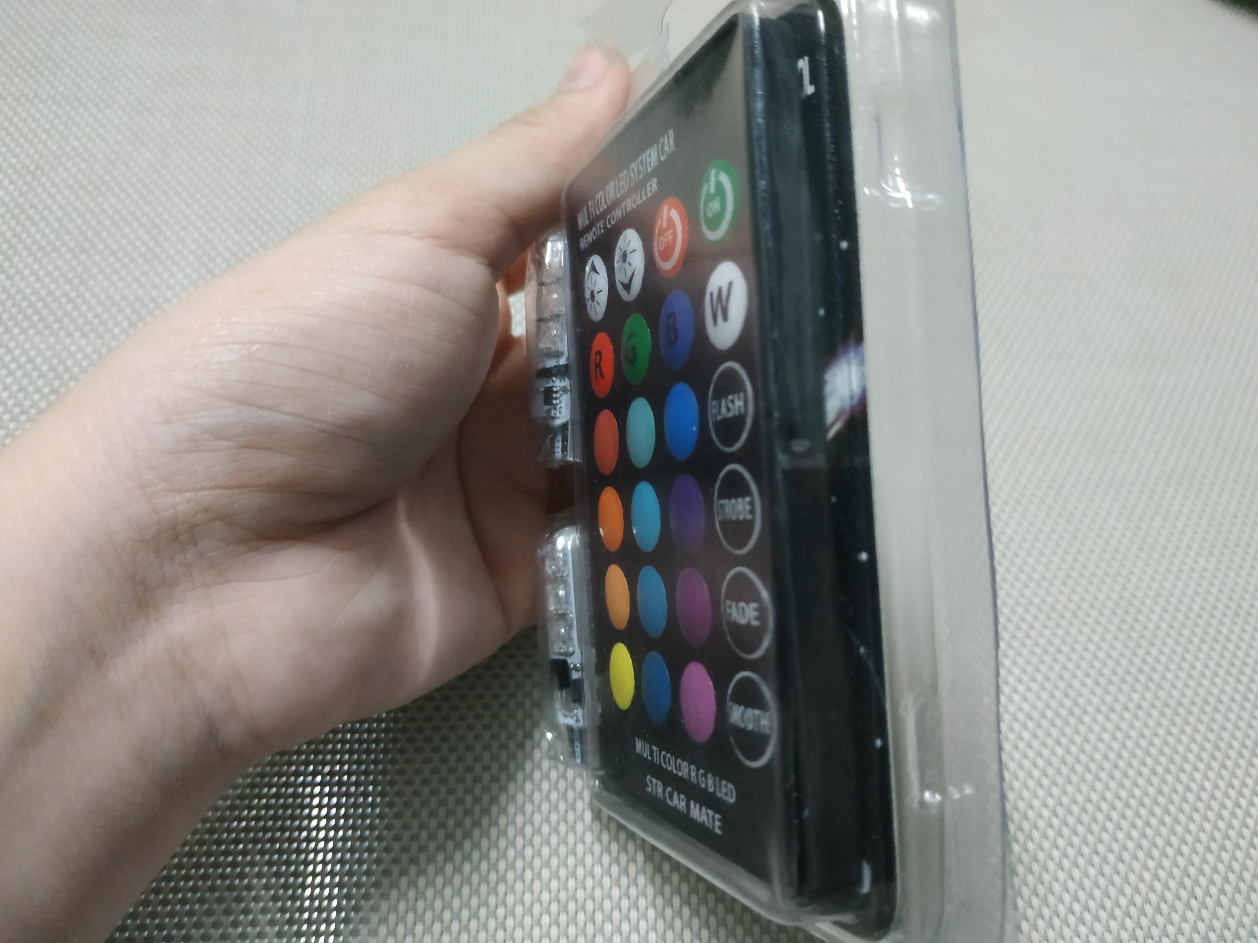 Đèn Led xinhan dùng remote đổi màu đèn