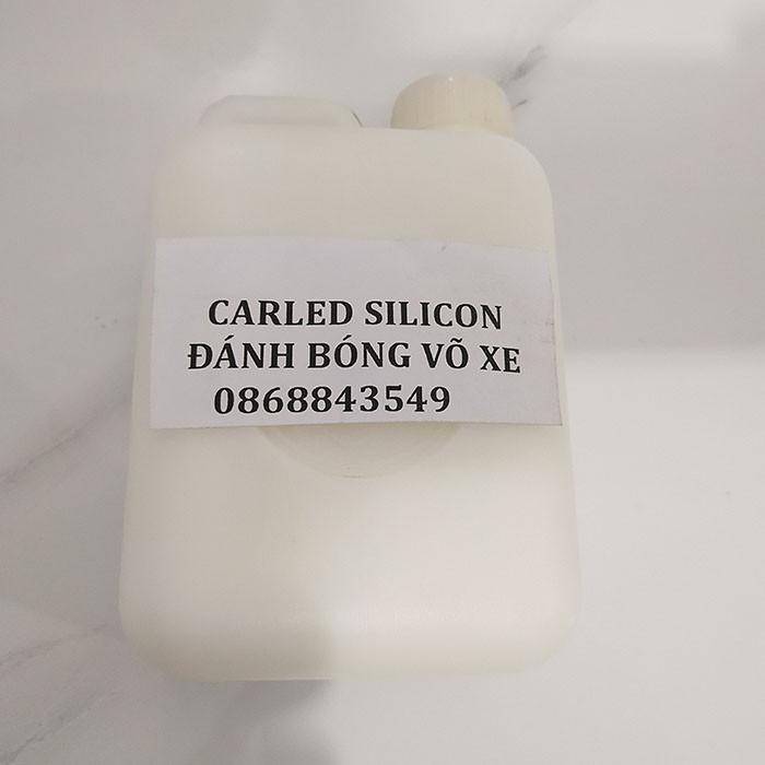 Dung dịch silicon trắng đánh bóng võ xe