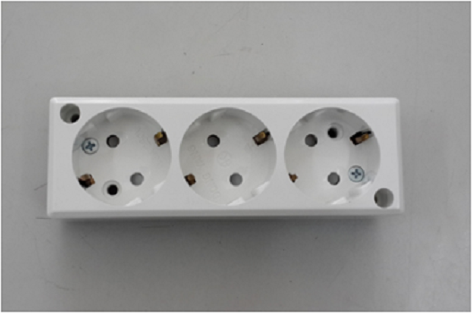 Ổ cắm điện Hàn Quốc Dosel 3 lỗ DC1212