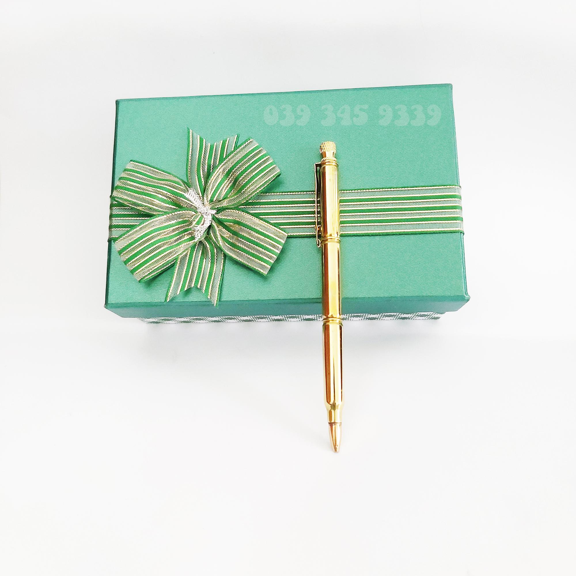 Pen by cartouches