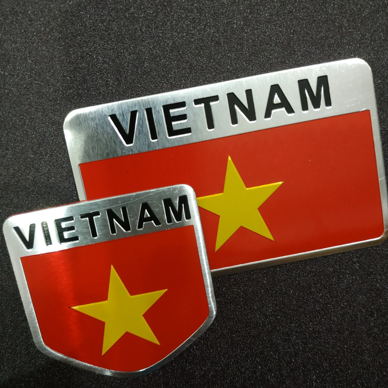 Tem nhôm dán xe Việt Nam siêu chất