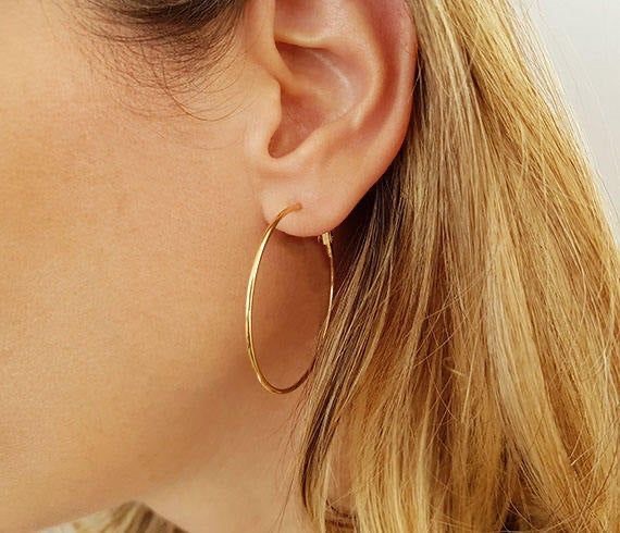 Khoen tròn hoop earrings 6cm chuôi bạc s925 (màu vàng & bạc)