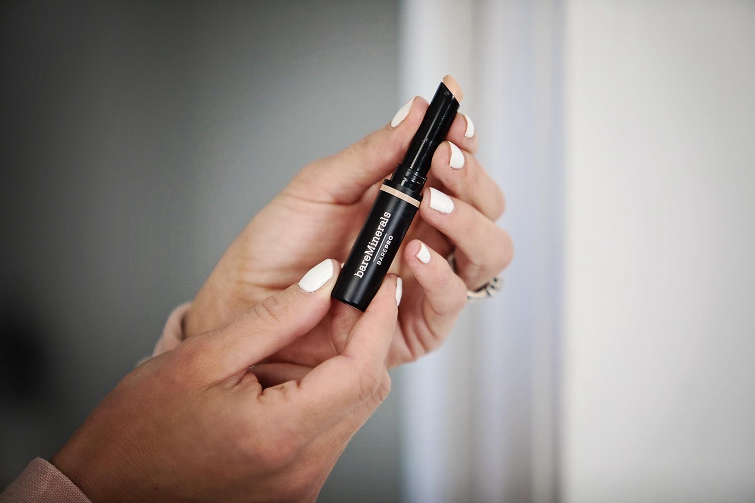 Kem Che Khuyết Điểm BareMinerals BarePro 16-Hour Full Coverage