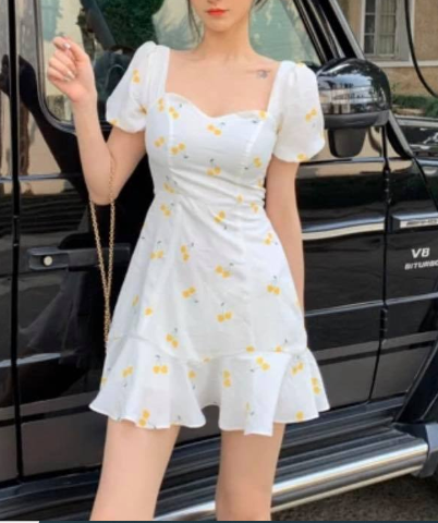 Đầm cherry vàng cúp ngực (kèm hình thật)
