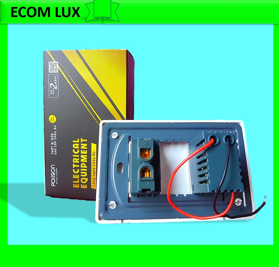 Ổ cắm USB đa năng