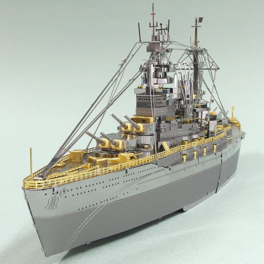 [HCM]Mô Hình 3D Kim Loại Tự Lắp Ráp Tàu Chiến Nagato Yamato Bismarck HMS POW CV-16 CVN-65 Kongou Fuso Pyotr Velikiy